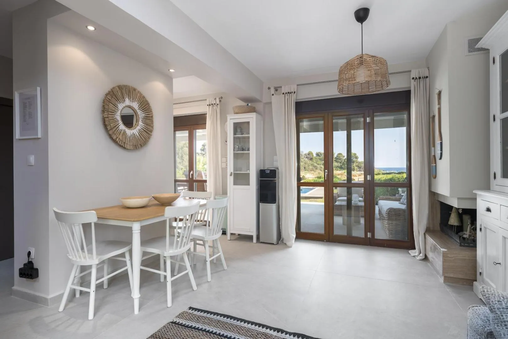 Azapiko Meggy Summer Villa by Luxlikehome Ladhokopana 0*,